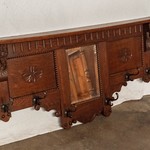 Антикварная настенная вешалка с зеркальной вставкой 1900-х гг. 