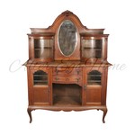 Антикварный буфет с застекленными объемами 1910-х гг. 