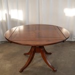 Антикварный стол с раскладной столешницей 1950-х гг. 