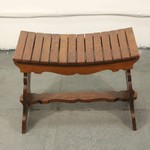 Антикварный табурет с фигурным сидением 1920-х гг. 