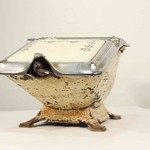 Антикварный эмалированный зольник с цветочным орнаментом 1900-х гг. 