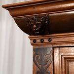Антикварный поставец в стиле неоренессанс 1840-х гг. 