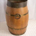 Антикварное дубовое ведро с латунным декором 1910-х гг. 
