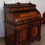 Антикварное бюро-цилиндр 1840-х гг. 