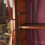 Антикварный книжный шкаф с разомкнутым фронтоном 1870-х гг. 