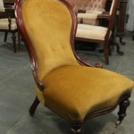 Антикварное кресло-туфелька 1850-х гг. 