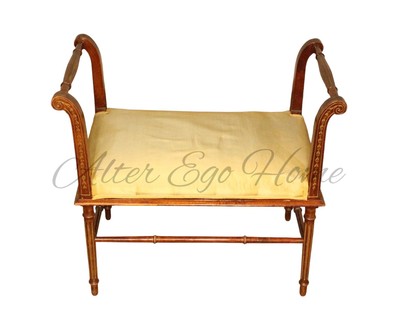 Антикварный табурет в стиле неогрек 1890-х гг. 