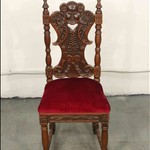 Антикварный резной стул с антропоморфным маскароном 1850-х гг. 