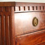 Антикварный секретер в стиле классицизм 1760-х гг. 