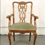 Пара антикварных кресел в стиле Томаса Чиппендейла 1890-х гг. 