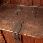 Антикварная скамья из тика в колониальном стиле 1850-х гг. 