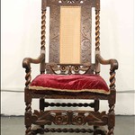 Антикварное дубовое кресло с ротанговой спинкой 1860-х гг. 