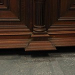 Антикварный буфет в стиле неоренессанс 1850-х гг. 