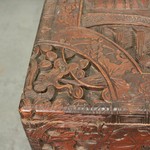 Антикварный китайский сундук с резными композициями 1910-х гг. 