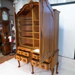 Антикварный шкаф в духе второго рококо