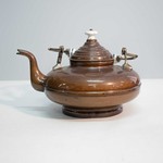 Антикварный чайник на подставке из меди с керамическими вставками 1850-го года