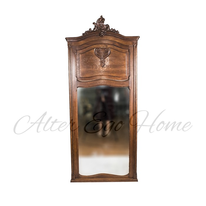 Старинное французское зеркало в дубовой раме