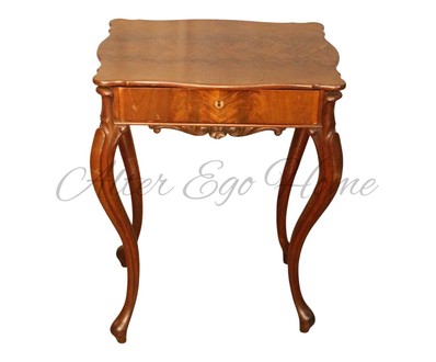 Антикварный столик на ножках-кабриоль 1830-х гг. 