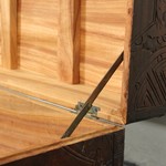 Антикварный китайский сундук с резными композициями 1910-х гг. 