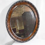 Антикварное настенное зеркало в дубовой резной раме 1910-х гг