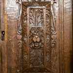 Антикварный шкаф с гермами 1850-х гг. 