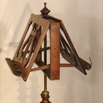 Антикварный пюпитр из ореха 1840-х гг.