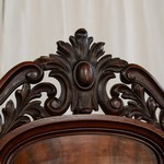 Антикварный секретер с резным навершием 1840-х гг. 