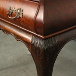 Антикварный чайный столик в стиле Чиппендейл 1910-х гг. 