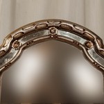 Антикварное зеркало с резными розетками 1940-х гг. 