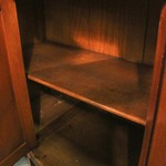 Антикварный буфет с фигурным фасадом 1890-х гг. 