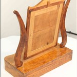 Антикварное настольное зеркало светлого ореха 1900-х гг. 