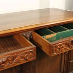 Антикварный дубовый сервант 1840-х гг. 