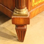 Антикварный секретер в стиле неоклассицизм 1760-х гг.