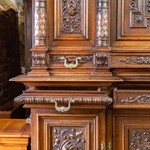 Антикварный буфет с резными гротесками 1860-х гг. 