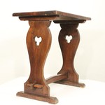 Антикварный дубовый столик 1920-х гг. 