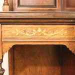 Антикварная викторианская витрина из палисандра 1870-х гг. 