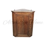 Антикварный навесной угловой шкафчик из дуба 1880-х гг. 