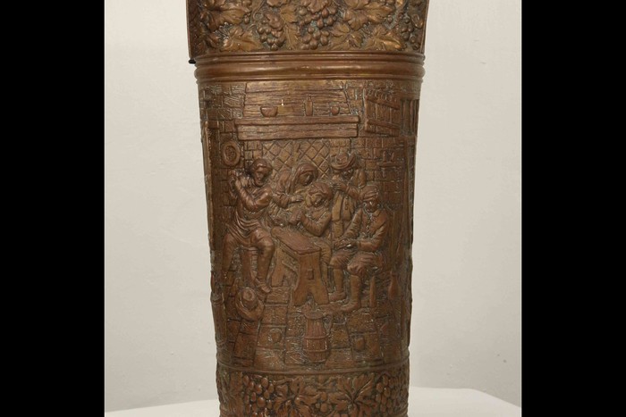 Антикварная подставка для зонтов из меди 1910-х гг. 