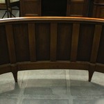 Комплект антикварной ореховой мебели для спальни 1870-х гг.  