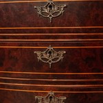 Антикварный комод на ножках-кабриоль 1910-х гг. 