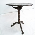 Старинный столик в стиле неоренессанс