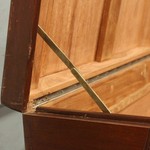 Антикварный китайский сундук с резными композициями 1910-х гг. 