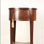 Антикварный столик 1900-х гг. 