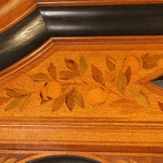 Антикварный шкаф в стиле немецкого борокко 1890-х гг. 