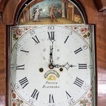 Антикварные напольные часы красного дерева 1810-х гг.