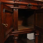 Антикварный сервант с зеркальным полотном и мраморной столешницей 1870-х гг. 