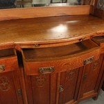 Антикварный буфет с фигурным фасадом 1890-х гг. 