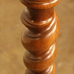 Антикварная подставка в виде витого шнура 1950-х гг. 