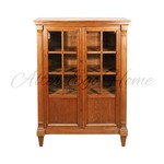 Антикварный книжный шкаф 1880-х гг. 