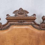 Комплект из 6-ти антикварных резных стульев с кожаной обивкой 1860-х гг. 